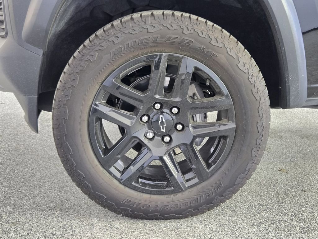 New 2025 Chevrolet Colorado Trail Boss w/ Midnight Edition image 15