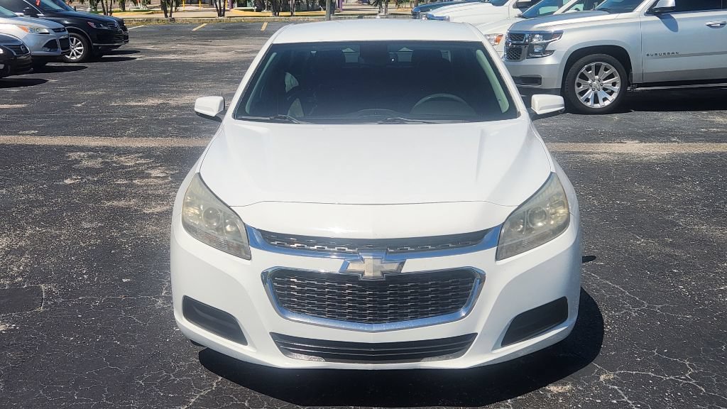 Used 2015 Chevrolet Malibu LT w/ Power Convenience Package FWD image 9
