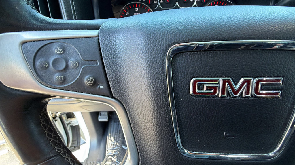 Used 2015 GMC Sierra 1500 SLT w/ SLT Crew Cab Value Package RWD image 19