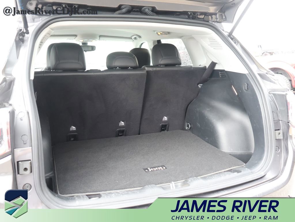 Used 2020 Jeep Compass Latitude image 15