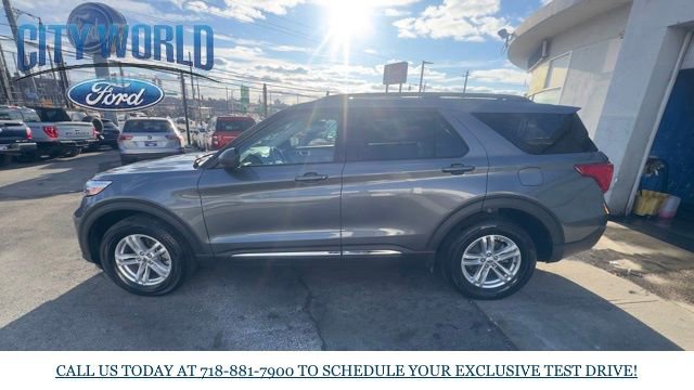 Used 2023 Ford Explorer XLT w/ Equipment Group 202A image 2