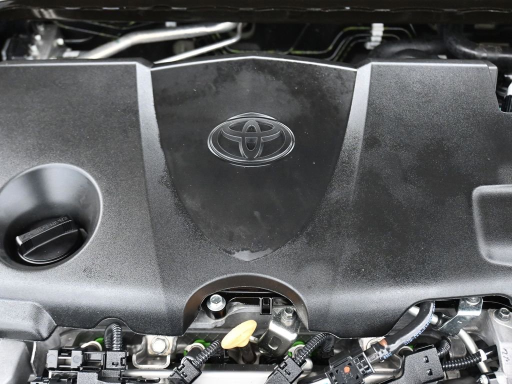 Used 2021 Toyota Camry XSE image 48