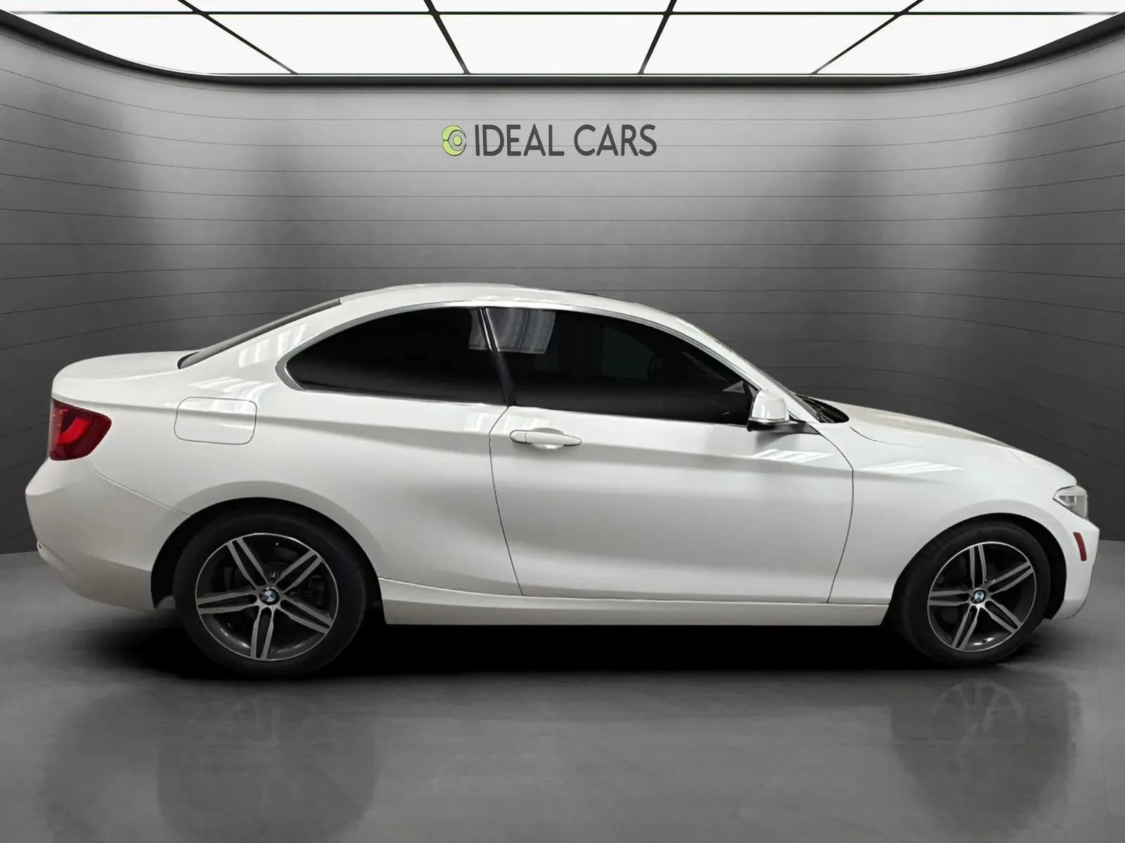 Used 2017 BMW 230i Coupe RWD image 6