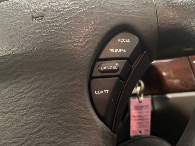 Used 2002 Chrysler Sebring LX FWD image 33