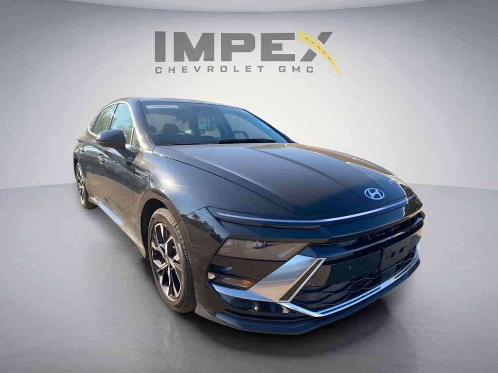 Used 2025 Hyundai Sonata SEL FWD image 8
