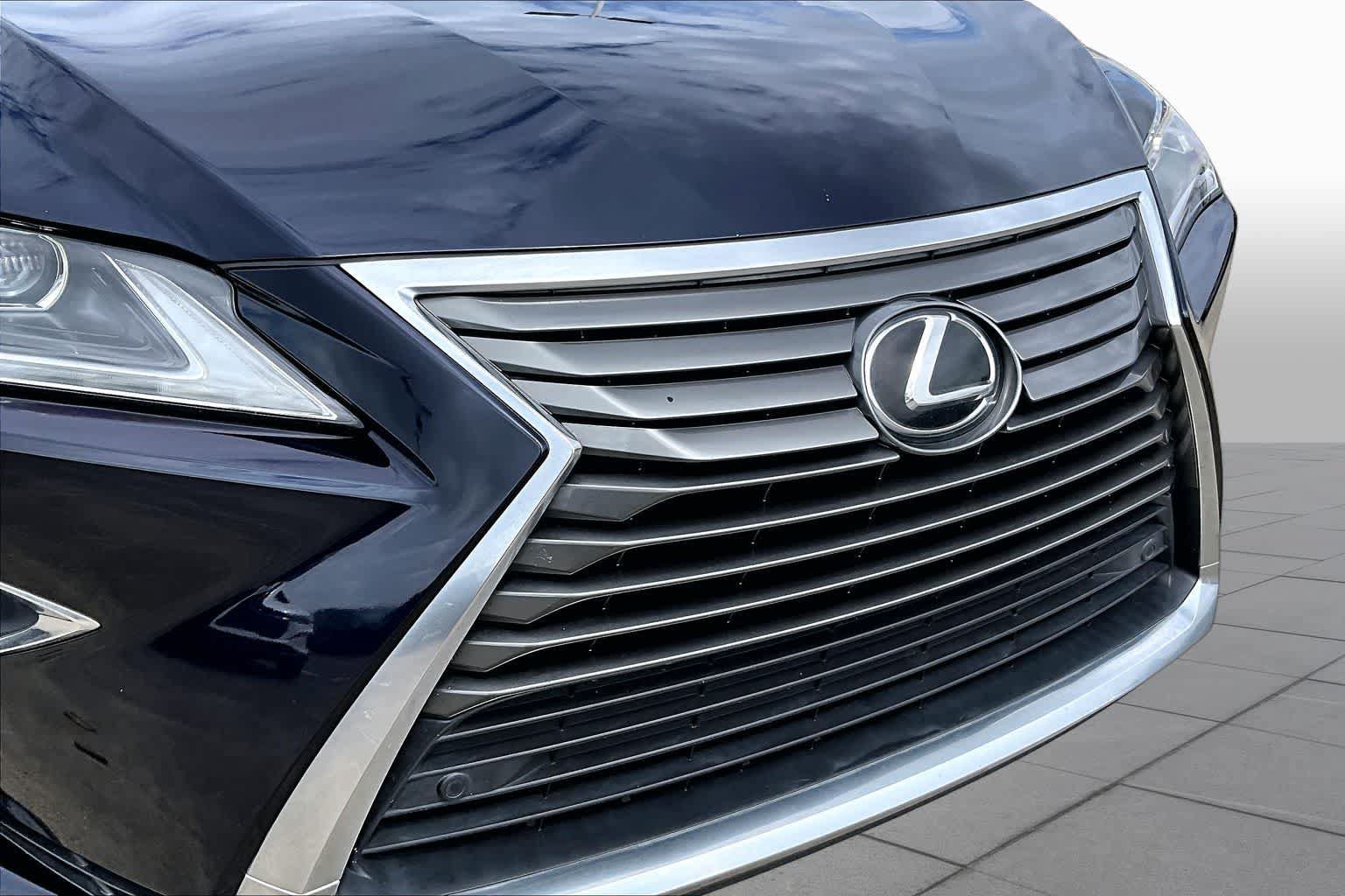 Used 2018 Lexus RX 350 FWD w/ Premium Package image 27