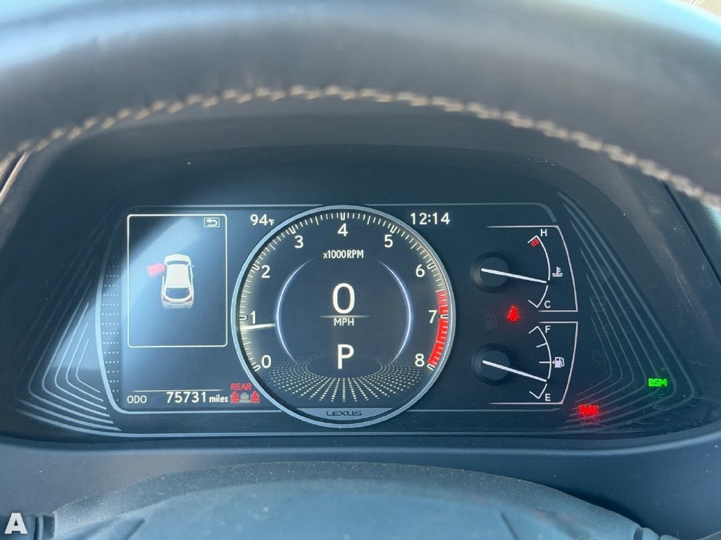 Used 2020 Lexus UX 200 w/ Premium Package FWD image 23