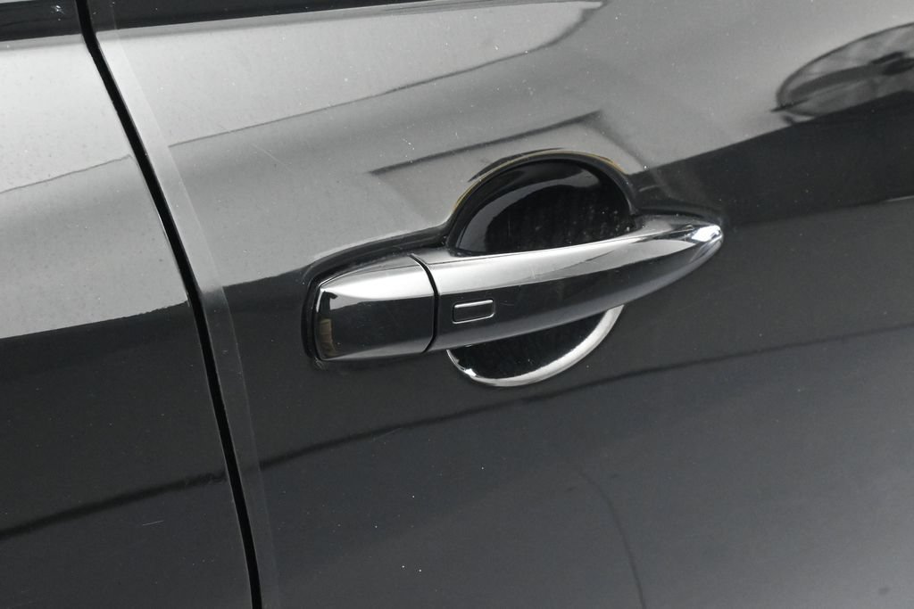 Used 2022 Nissan Altima 2.5 SR w/ Midnight Edition Package FWD image 37