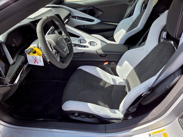 New 2027 Chevrolet Corvette Stingray Convertible w/ Z51 Performance Package RWD image 6