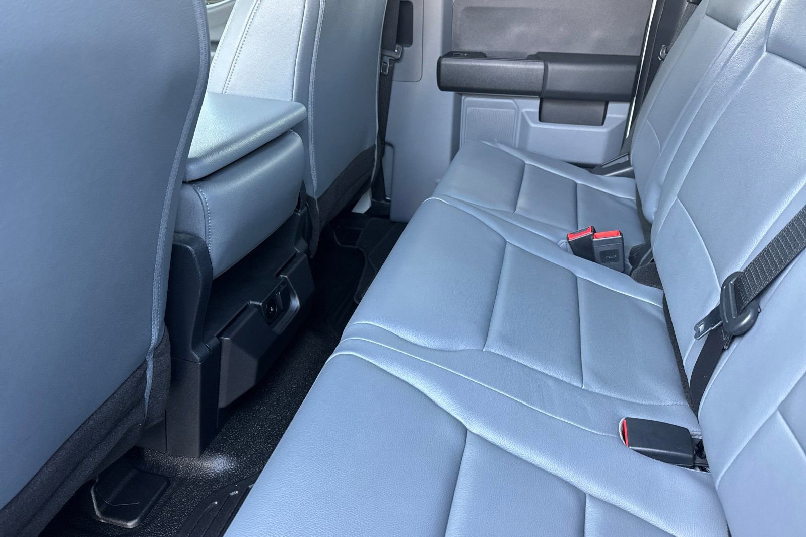 Used 2023 Ford F250 XL w/ FX4 Off-Road Package AWD/4WD image 12