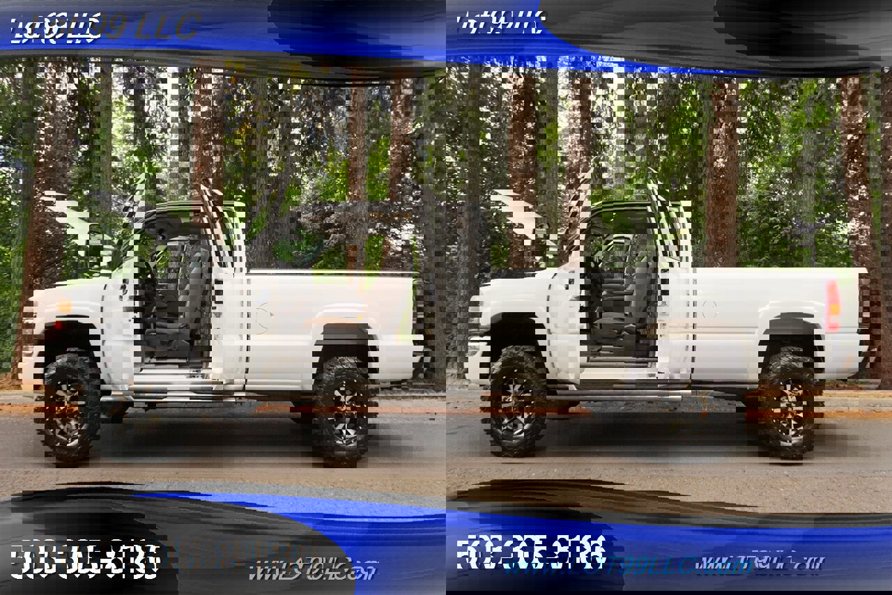 Used 2004 GMC Sierra 2500 SLE w/ Heavy-Duty Power Package image 25