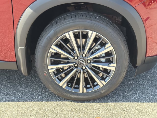 New 2026 Nissan Pathfinder Platinum AWD/4WD image 14
