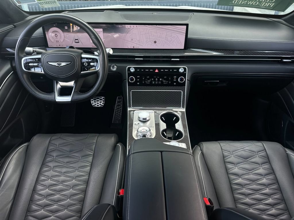 Used 2025 Genesis GV80 3.5T e-SC image 14