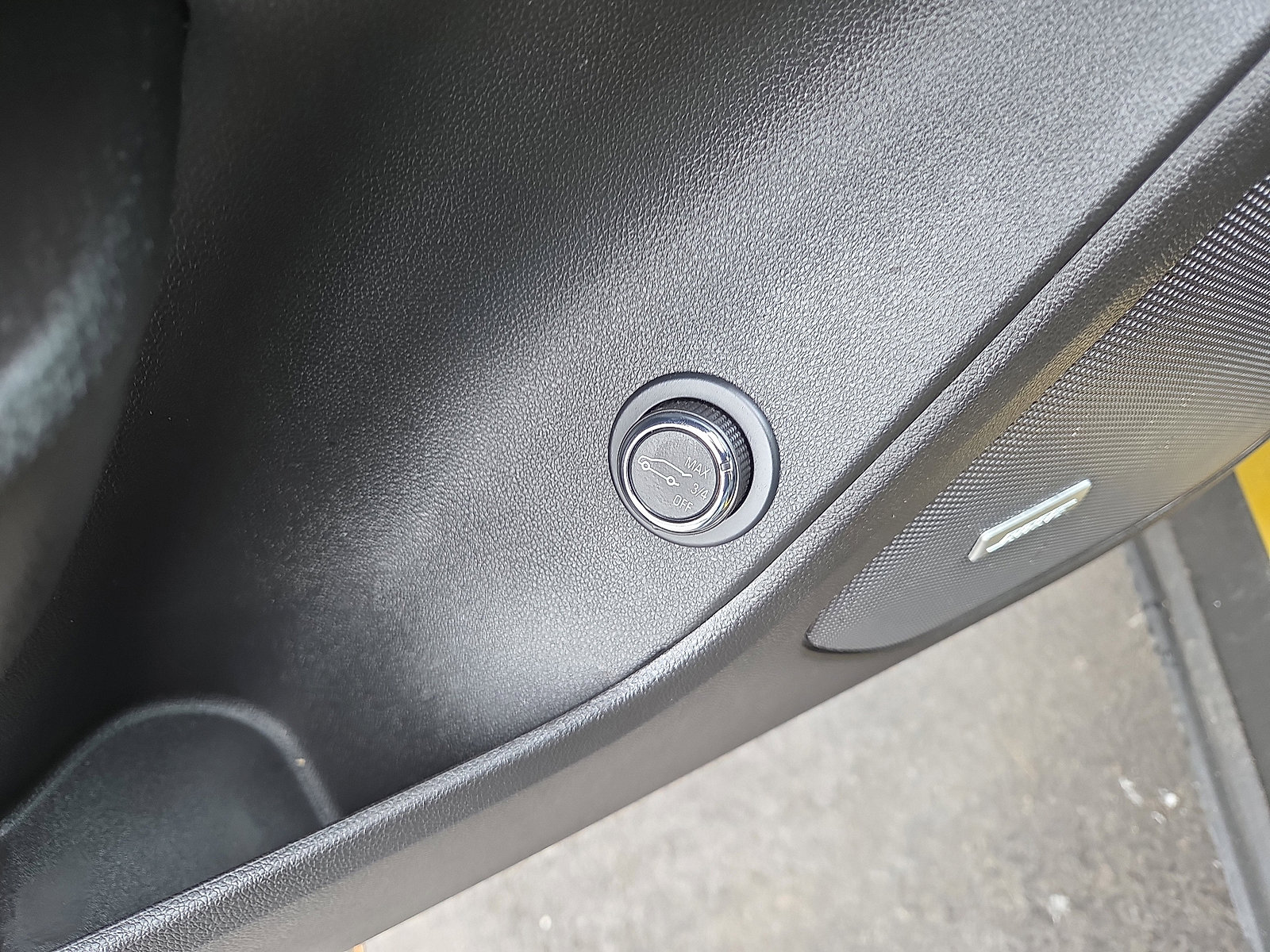 Used 2023 Chevrolet Blazer RS image 27