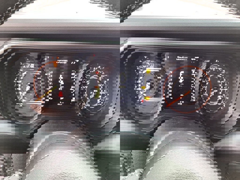 New 2025 Jeep Gladiator Sport image 14