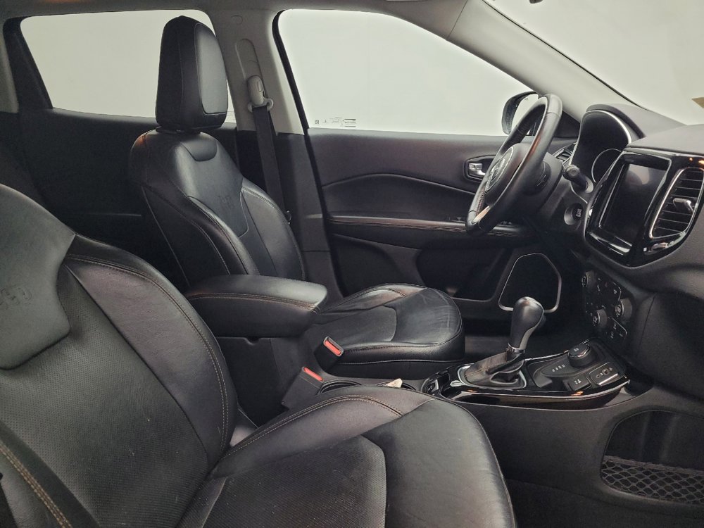 Used 2018 Jeep Compass Limited w/ Navigation Group AWD/4WD image 21