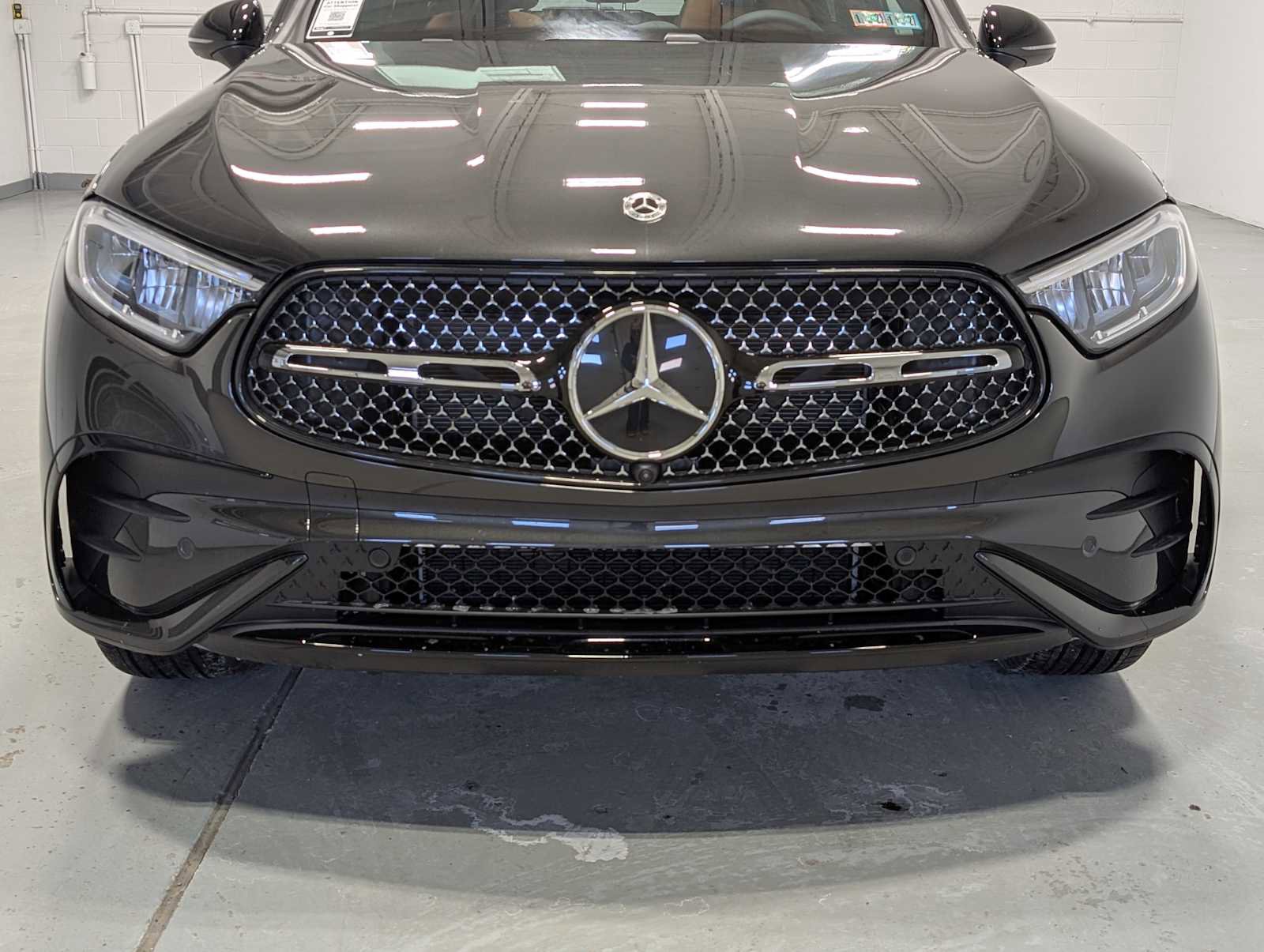 New 2026 Mercedes-Benz GLC 300 GLC 300 image 2