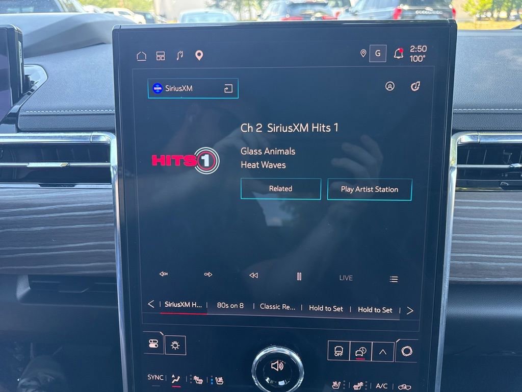 Used 2025 GMC Sierra EV Denali AWD/4WD image 20