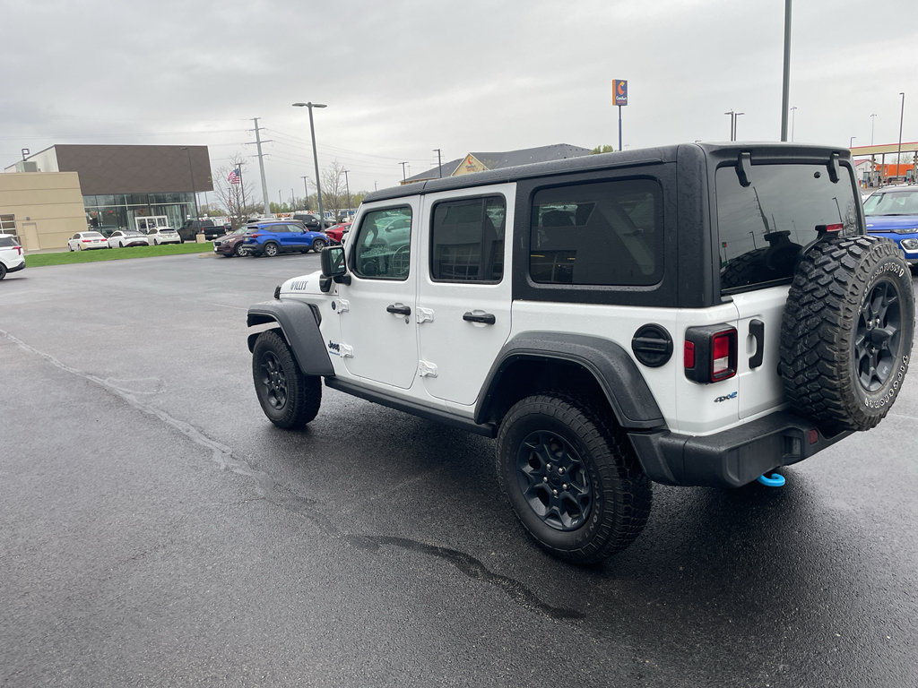 Used 2023 Jeep Wrangler Unlimited w/ Cold Weather Group AWD/4WD image 4