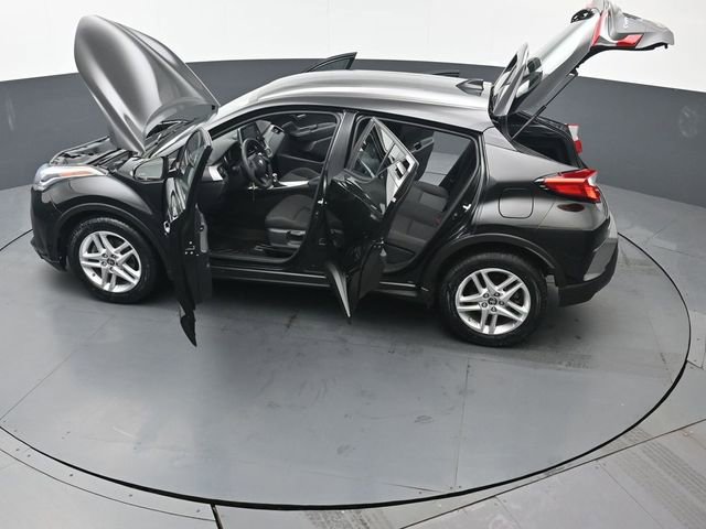 Certified 2021 Toyota C-HR LE image 41