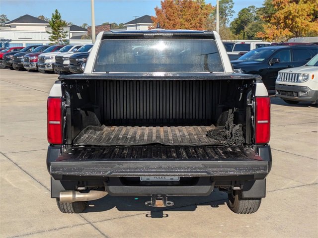 Used 2024 Toyota Tacoma SR image 14