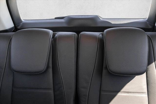 New 2026 Mercedes-Benz GLS 450 4MATIC image 21