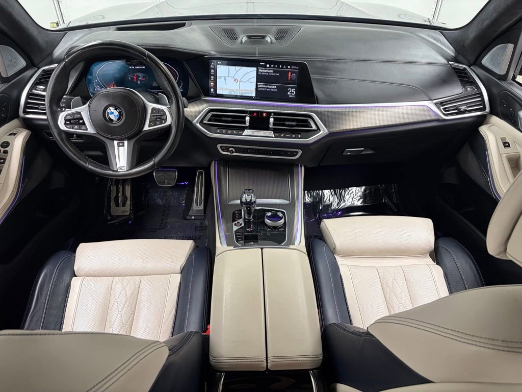 Used 2022 BMW X5 M50i w/ Executive Package image 17