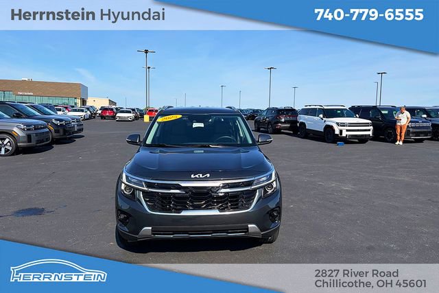Used 2024 Kia Seltos S FWD image 2