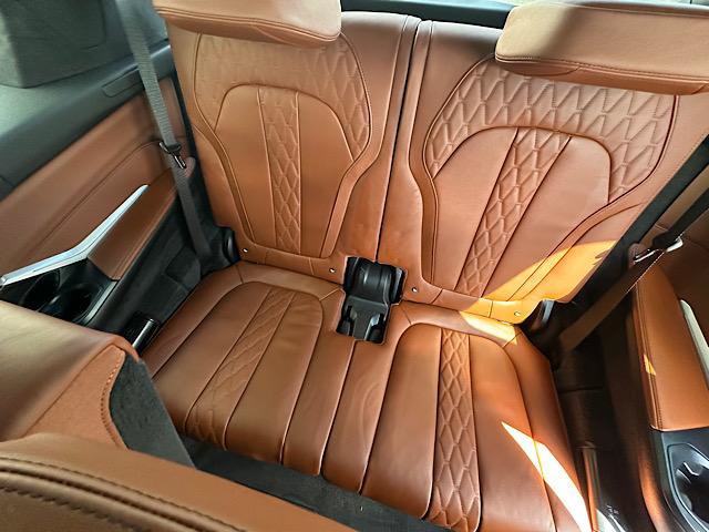 Used 2024 BMW X7 M60i w/ Executive Package AWD/4WD image 19