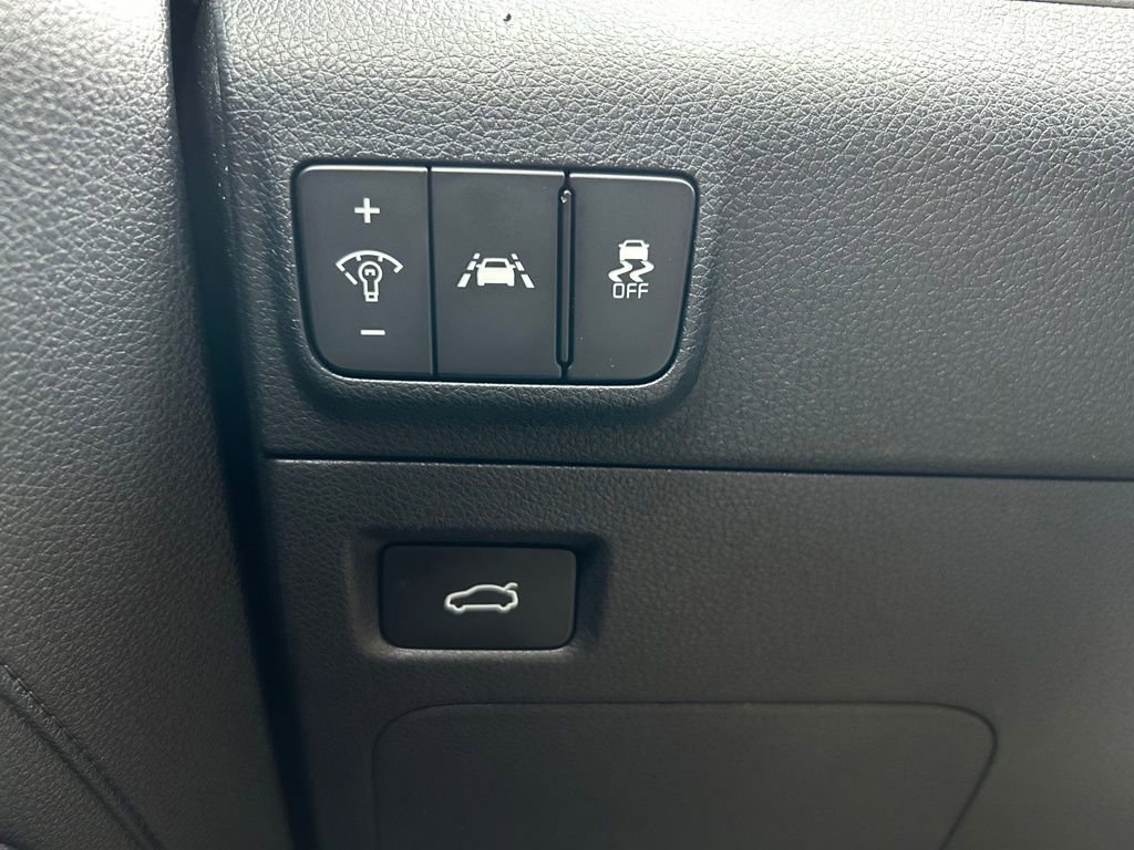 Used 2024 Kia K5 GT-Line w/ GT-Line Premium Package image 19