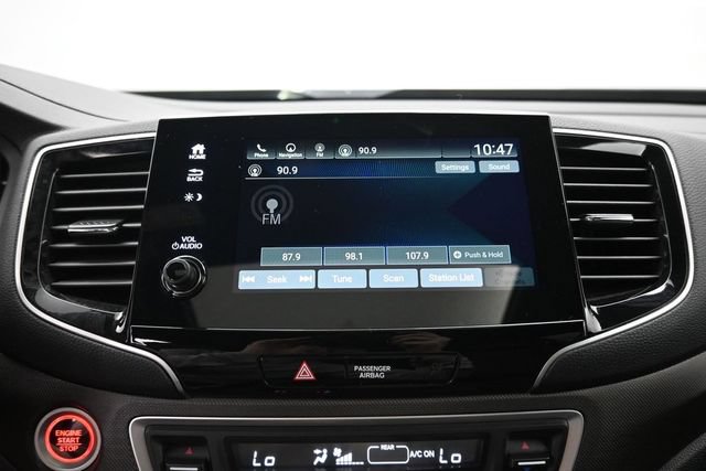 Certified 2025 Honda Passport TrailSport image 16