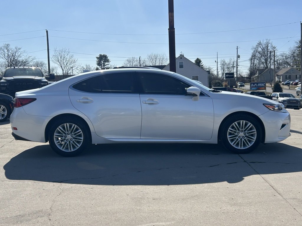 Used 2018 Lexus ES 350 w/ Accessory Package image 5