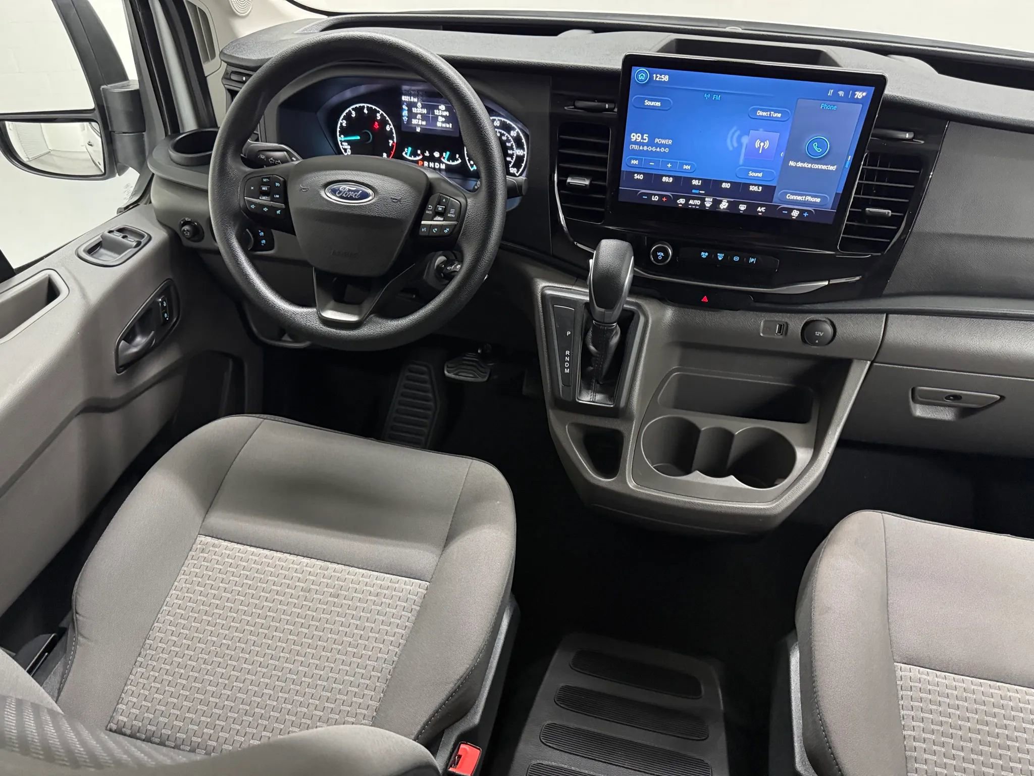 Used 2025 Ford Transit 350 XLT image 30