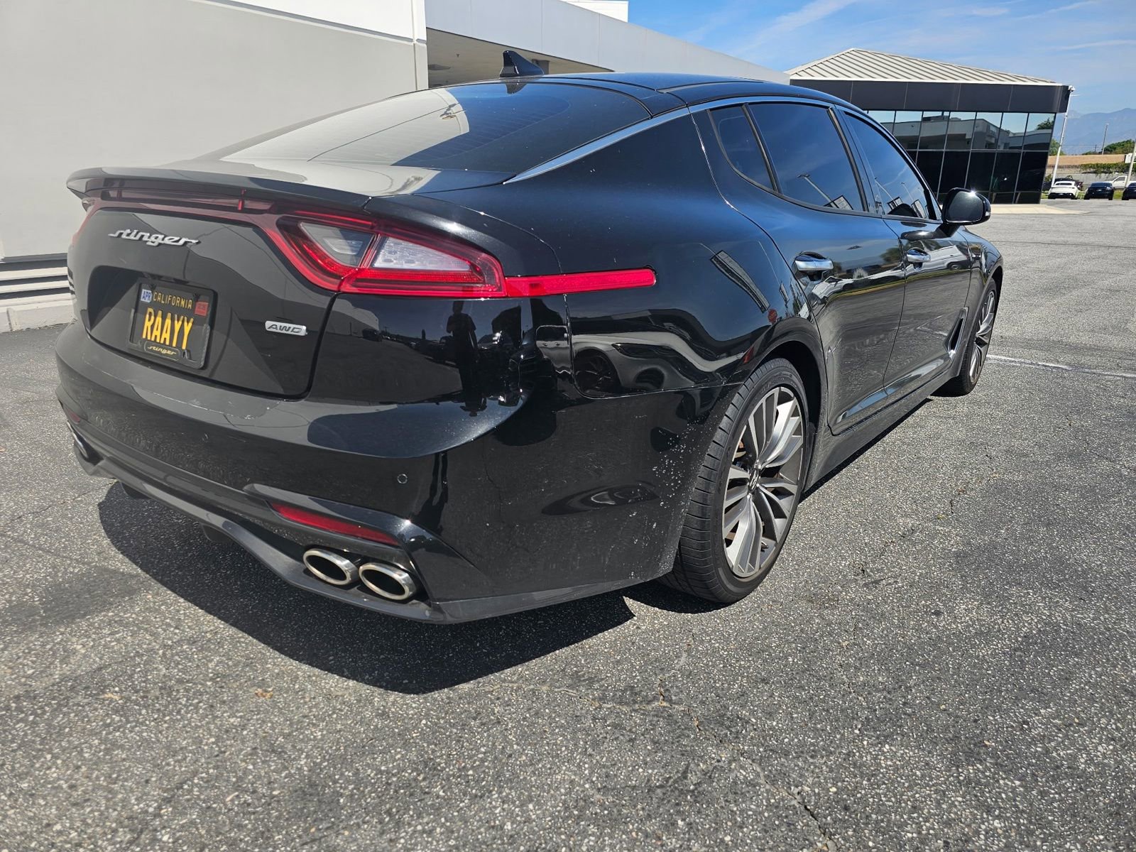 Used 2018 Kia Stinger Premium AWD/4WD image 4