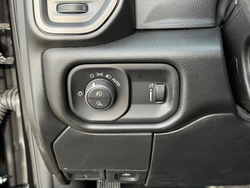 New 2026 RAM 3500 Tradesman image 19