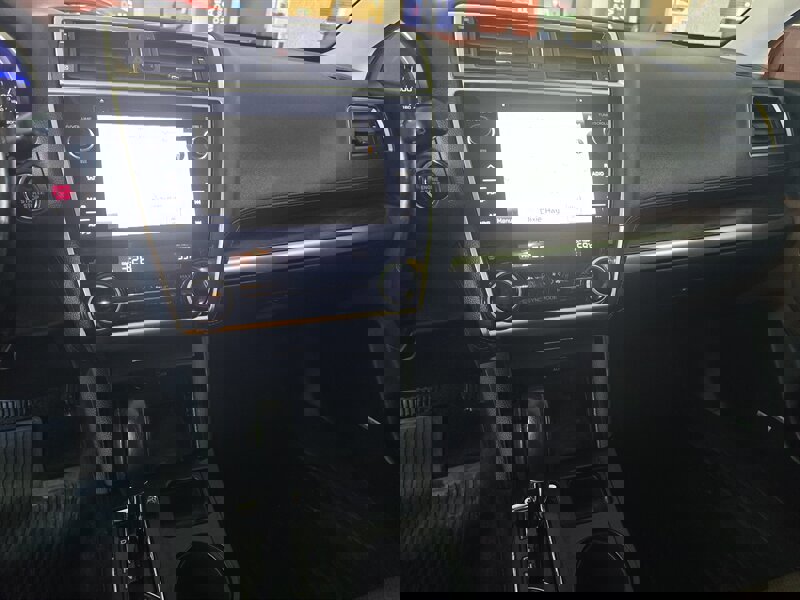 Used 2018 Subaru Outback 3.6R Touring image 26