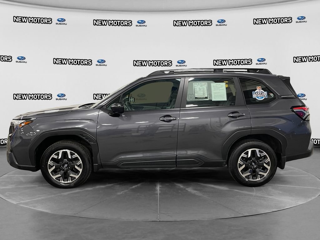 Used 2026 Subaru Forester AWD/4WD image 2