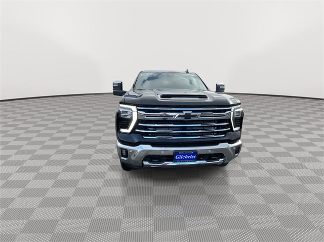 New 2025 Chevrolet Silverado 3500 LTZ w/ LTZ Premium Package image 3