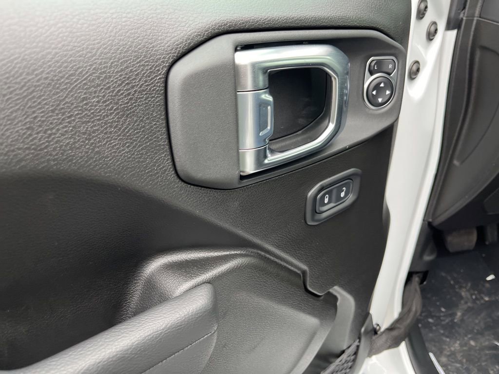 New 2026 Jeep Gladiator Mojave AWD/4WD image 31