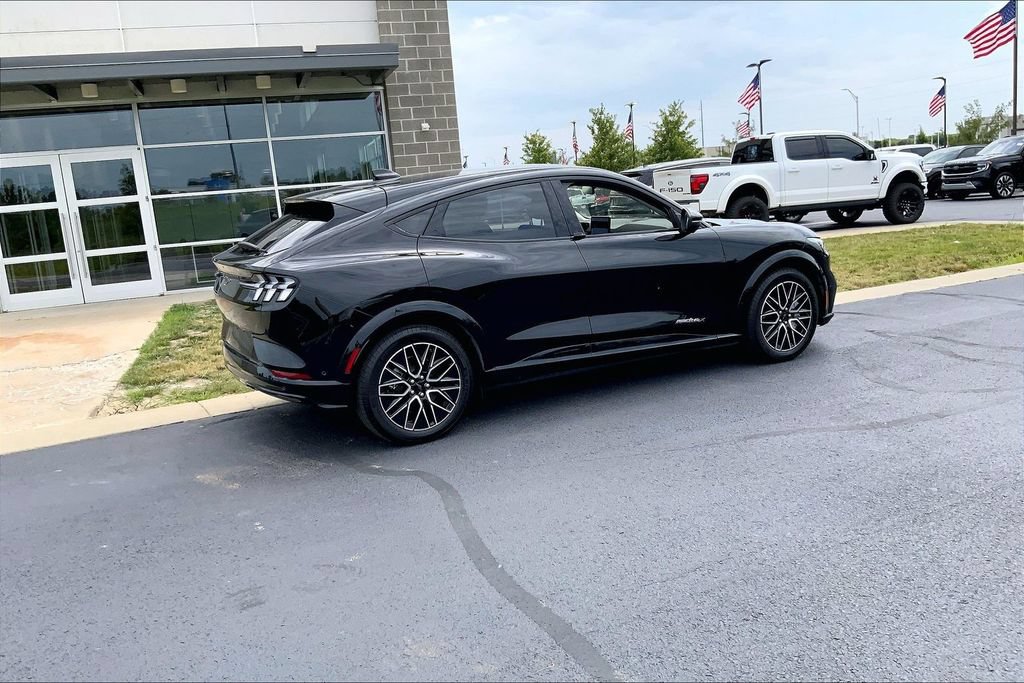 Used 2024 Ford Mustang Mach-E Premium AWD/4WD image 6