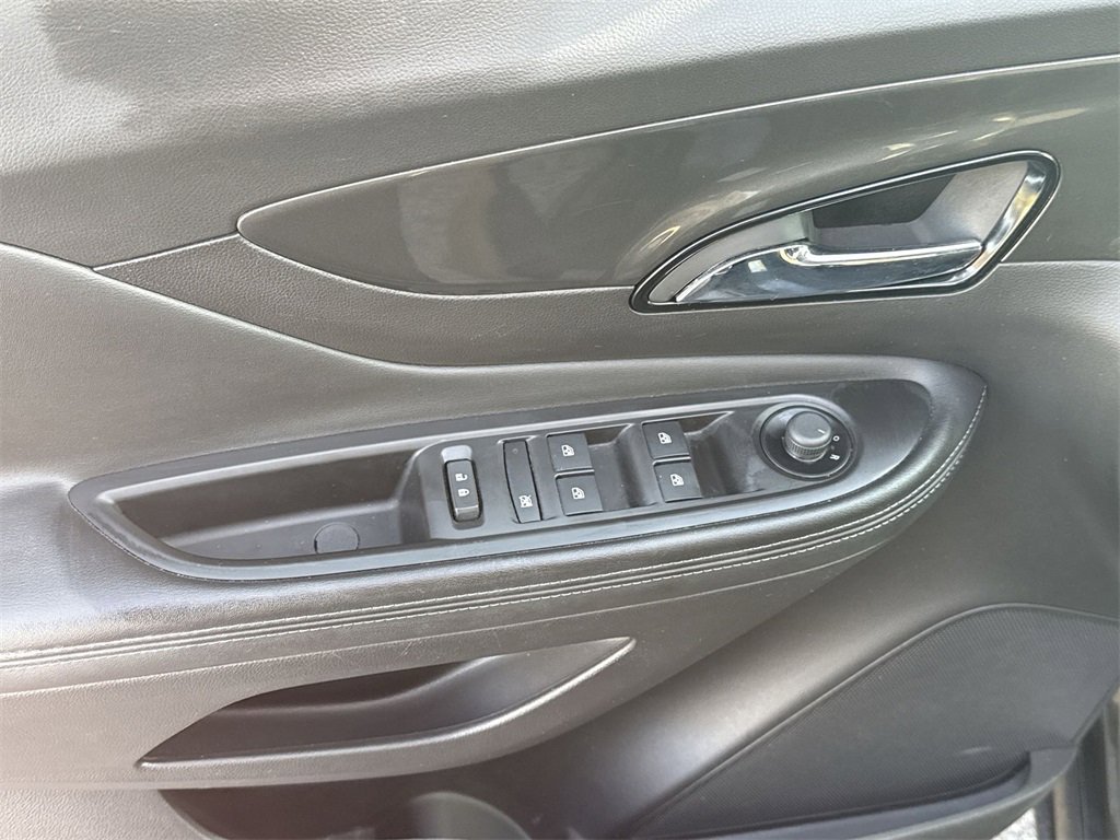 Used 2018 Buick Encore Preferred image 15