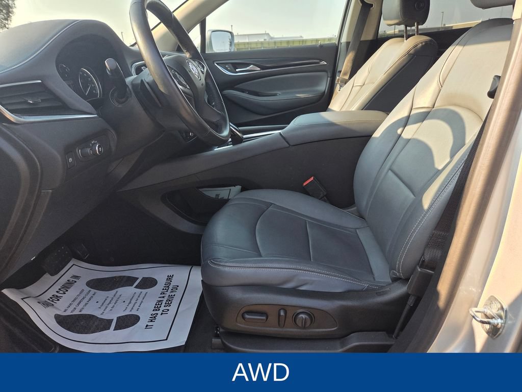 Used 2020 Buick Enclave Essence AWD/4WD image 17