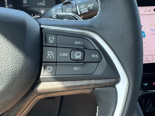 New 2027 Jeep Grand Cherokee L Limited w/ Limited Altitude Package AWD/4WD image 25
