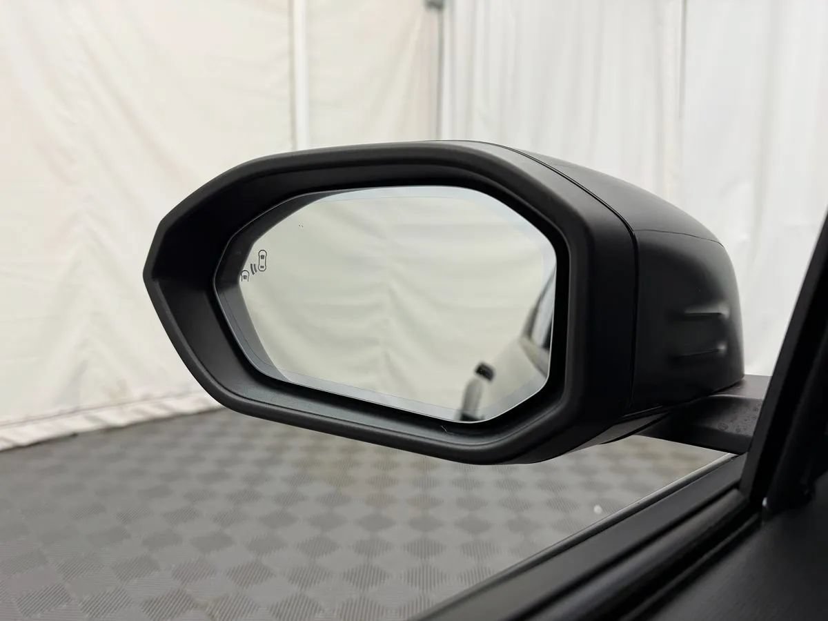 Used 2023 Fisker Ocean One AWD/4WD image 13