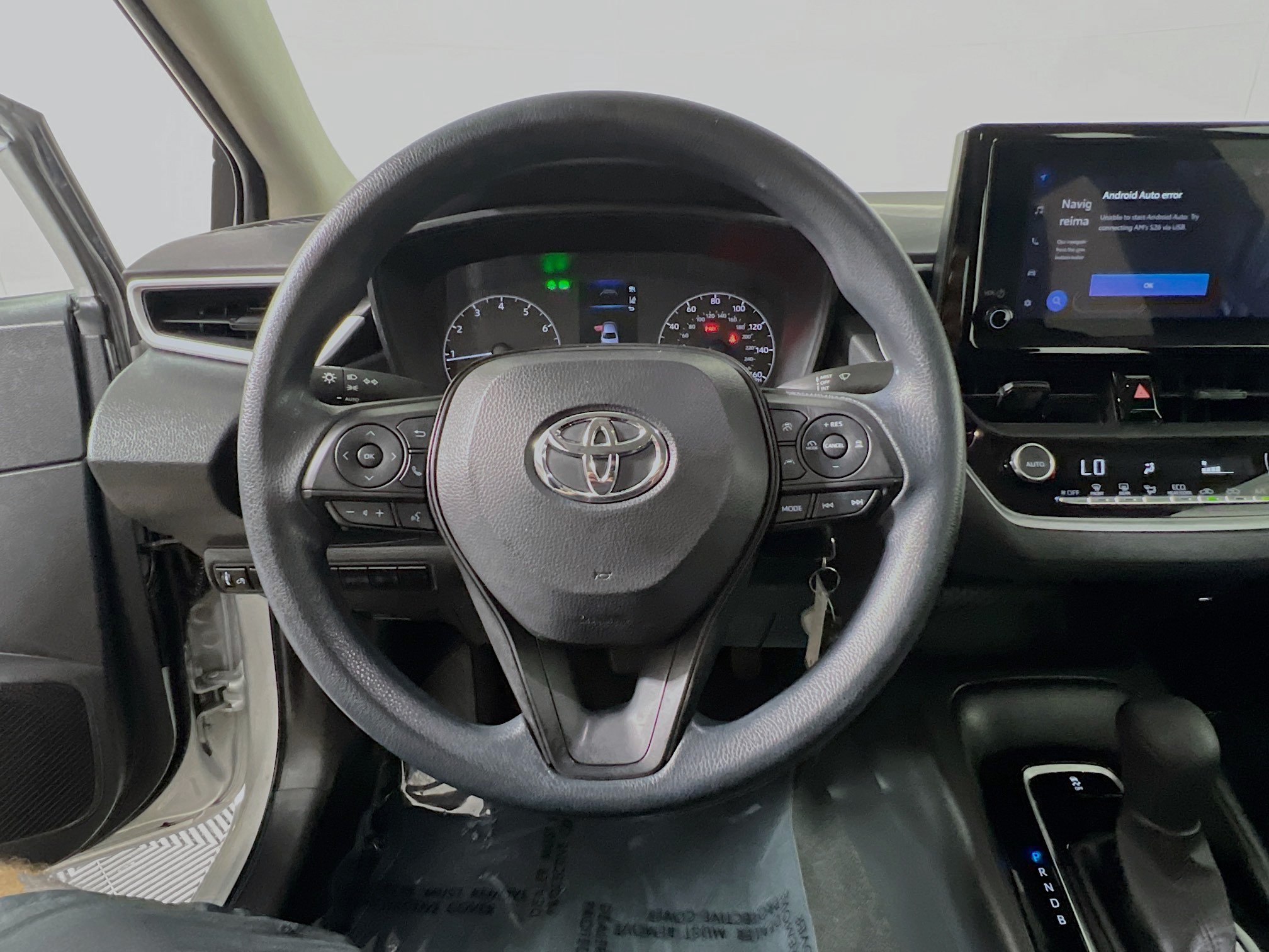 Used 2024 Toyota Corolla LE FWD image 18