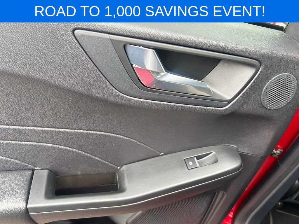 Certified 2022 Ford Escape Titanium w/ Titanium Elite Package image 19