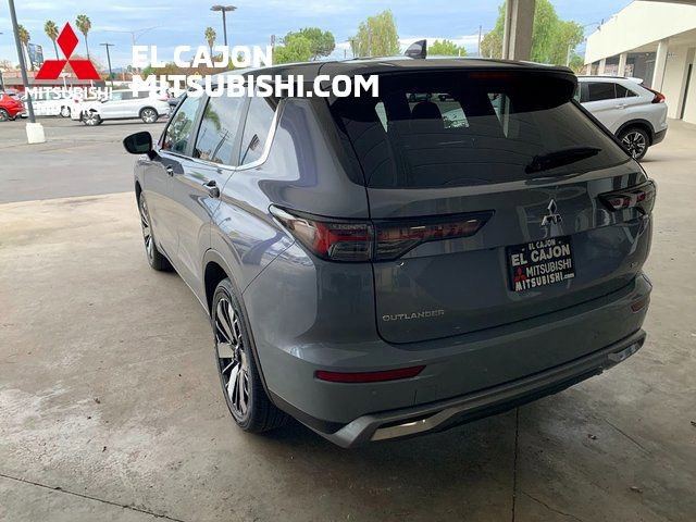 New 2026 Mitsubishi Outlander SE FWD image 5