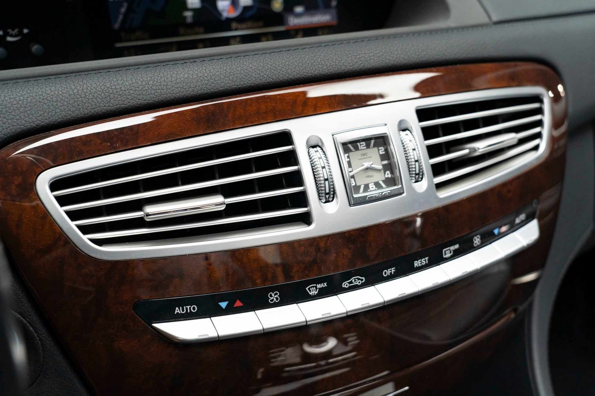 Used 2012 Mercedes-Benz CL 63 AMG image 32