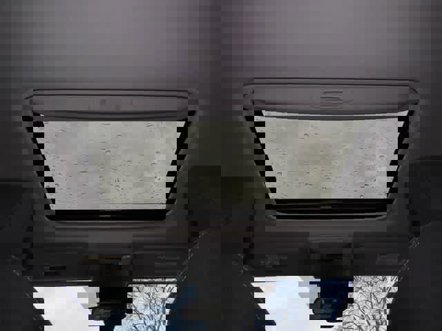 Used 2022 Toyota RAV4 XLE w/ Convenience Package image 22