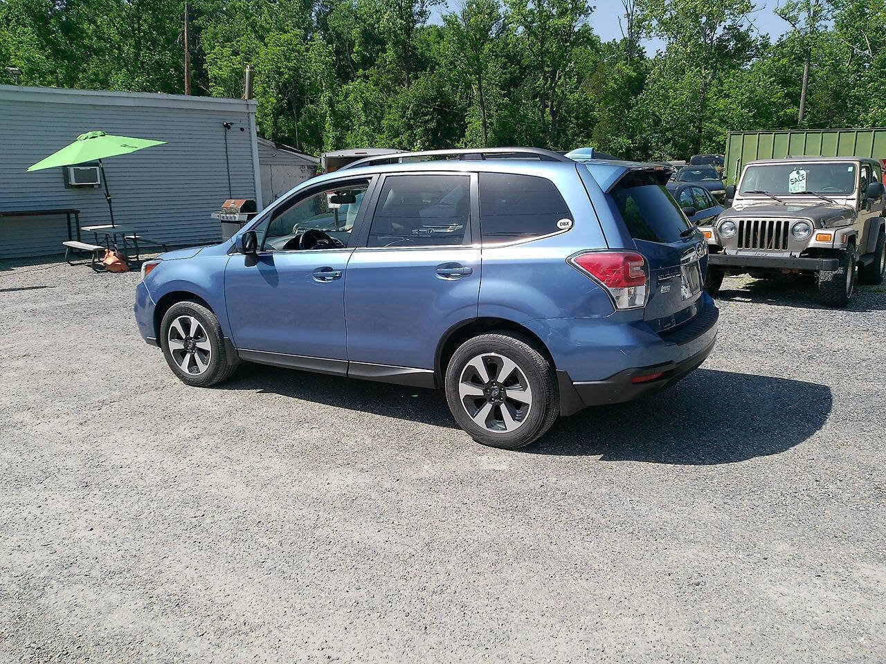 Used 2017 Subaru Forester 2.5i Limited AWD/4WD image 12